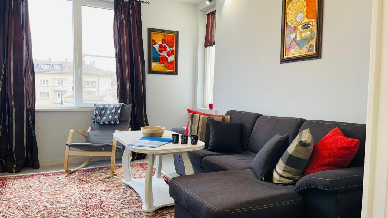 Cozy Spot By The Lions' Bridge Apartment โซเฟีย ภายนอก รูปภาพ